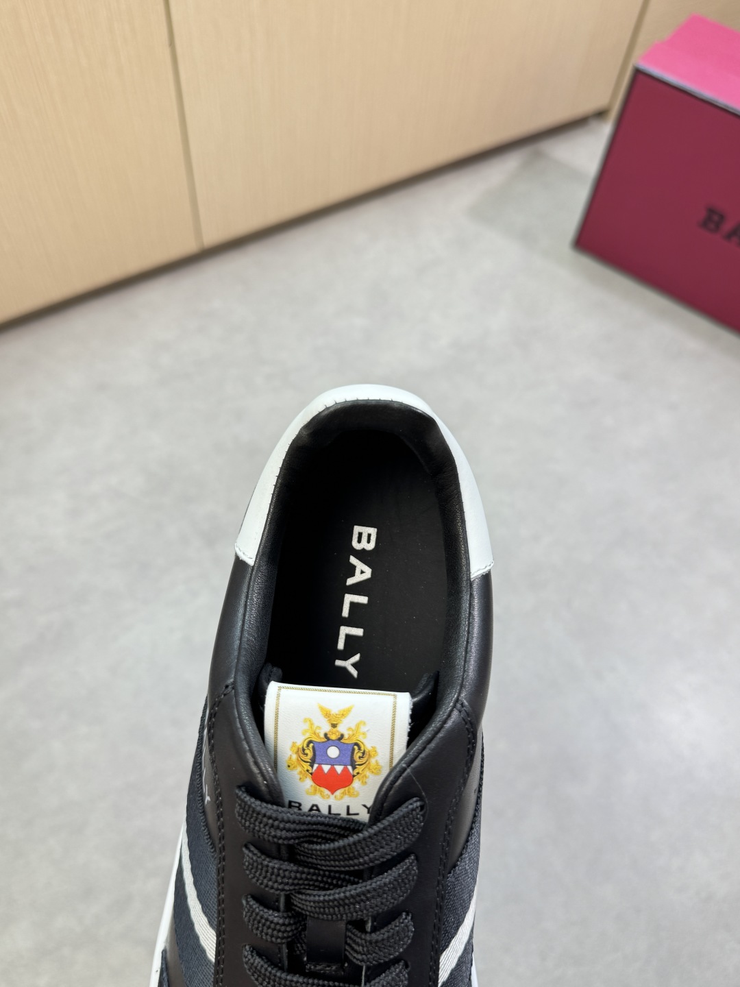 BALLY