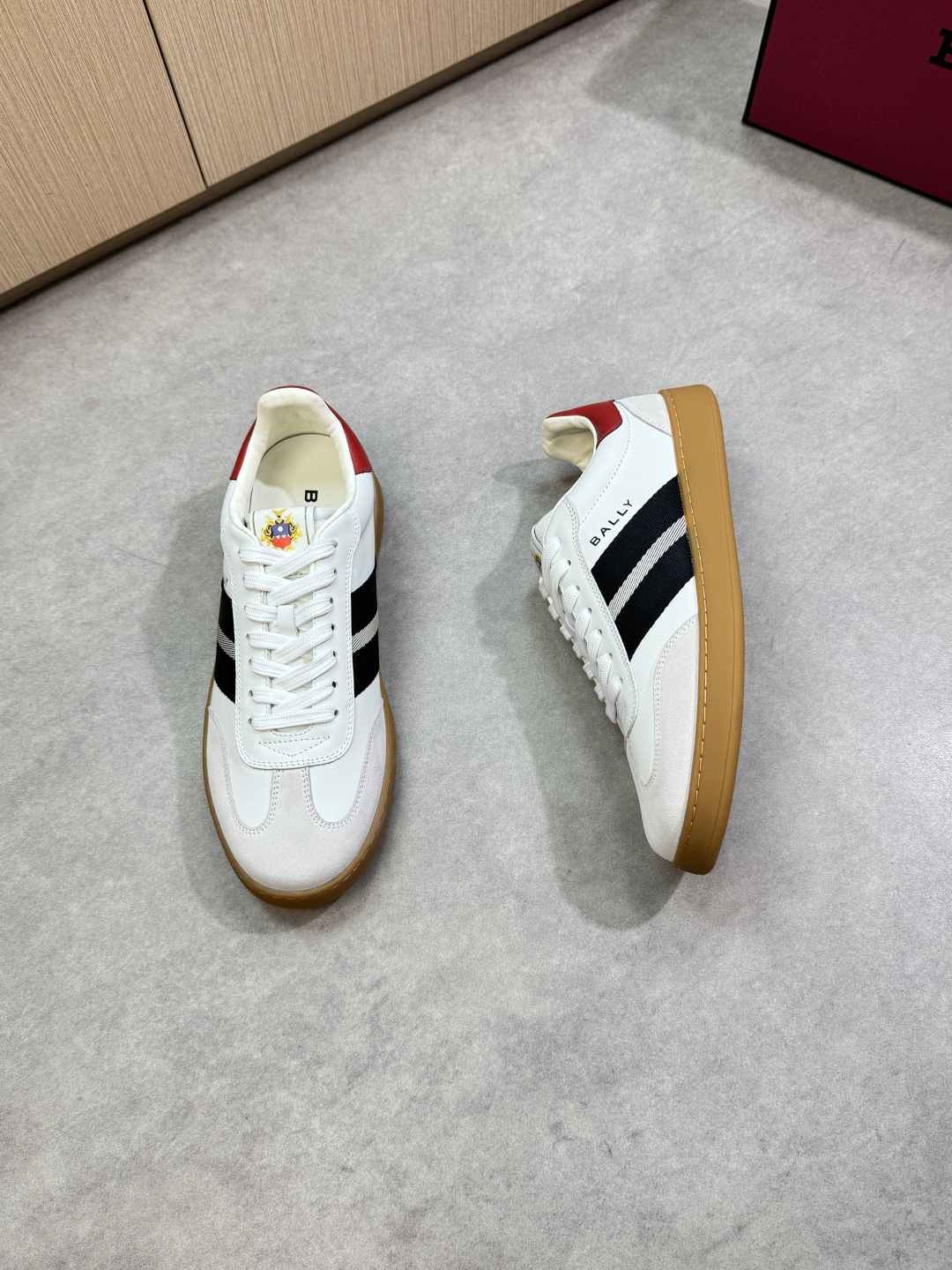BALLY
