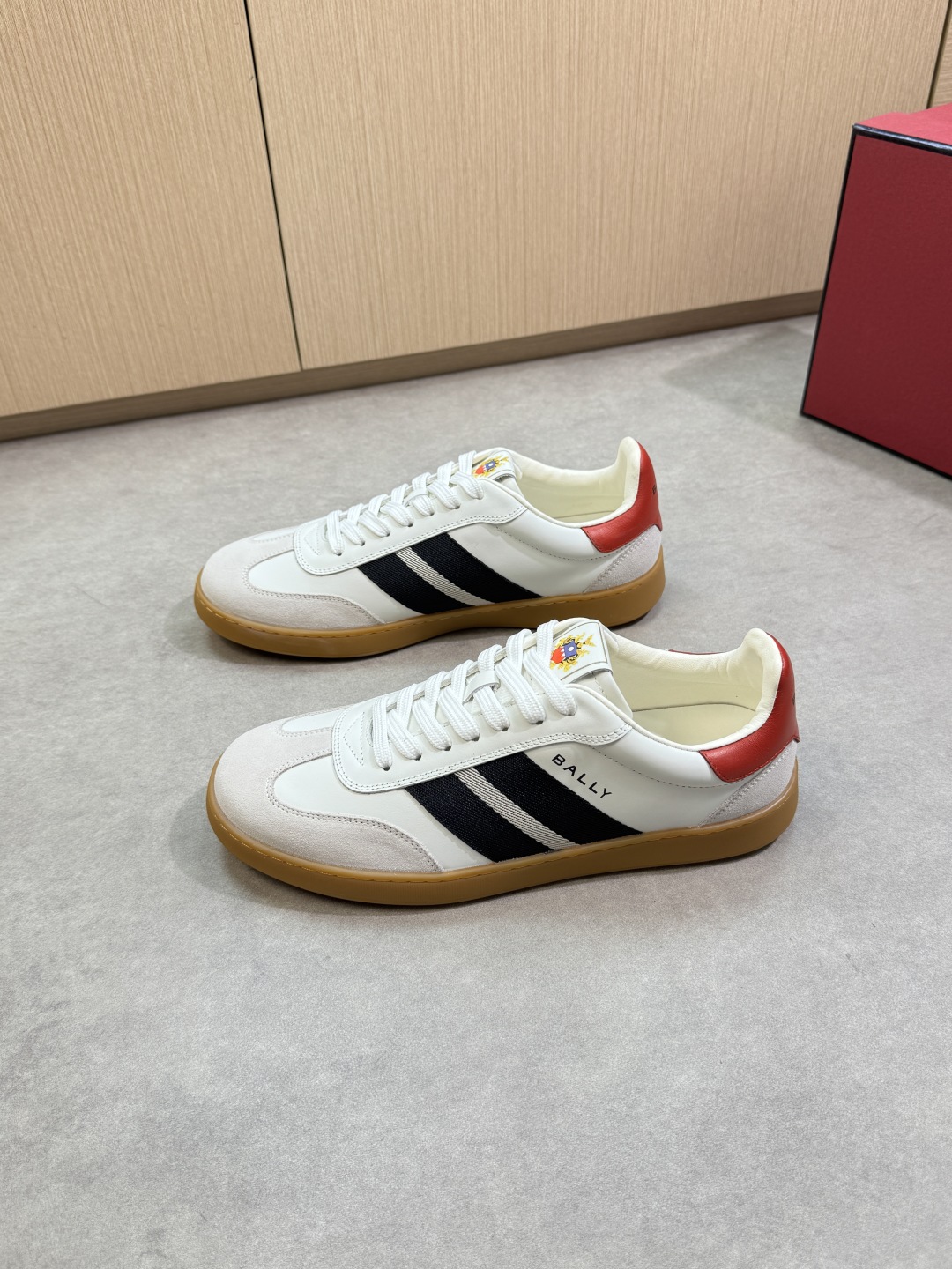 BALLY