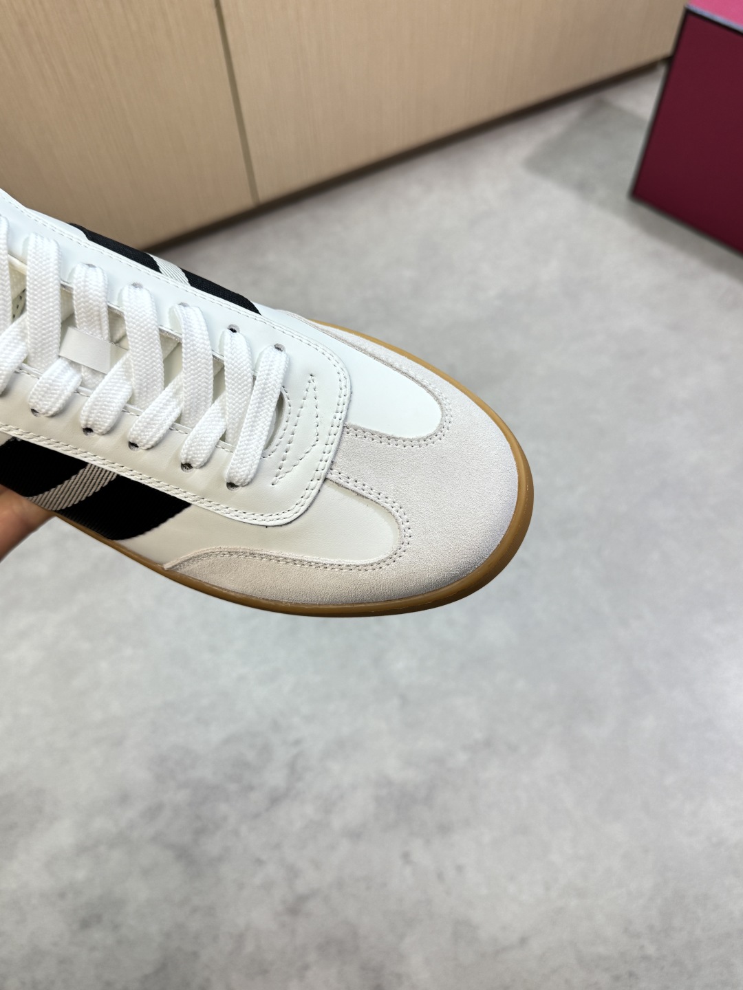 BALLY