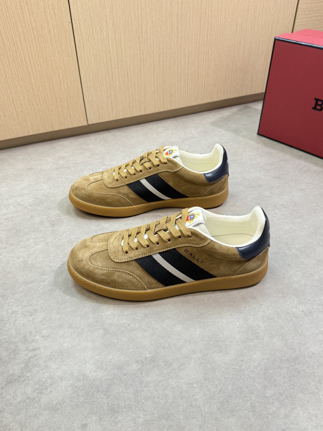 BALLY