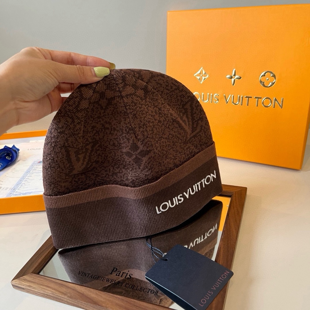 LOUIS VUITTON