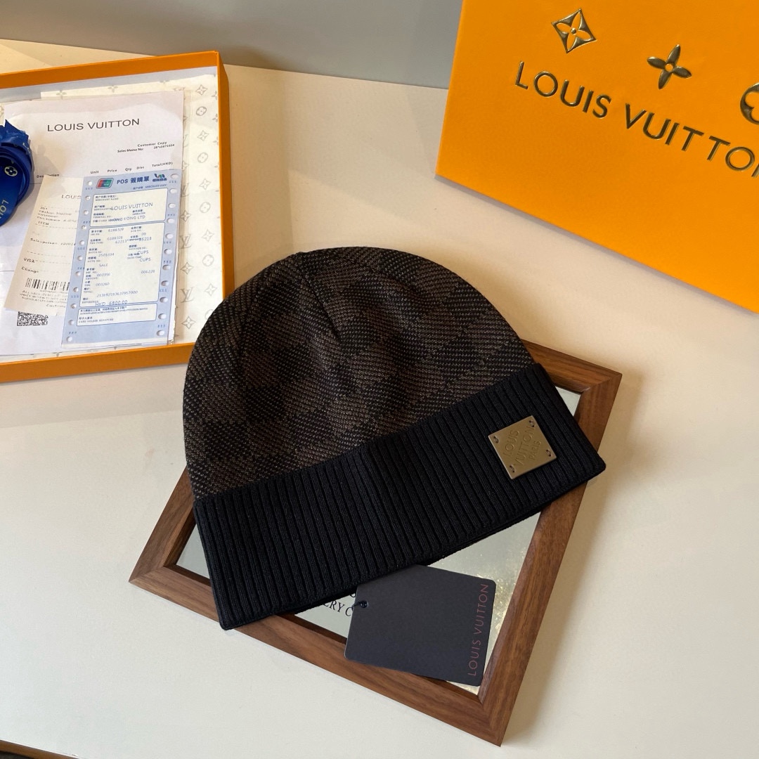 LOUIS VUITTON