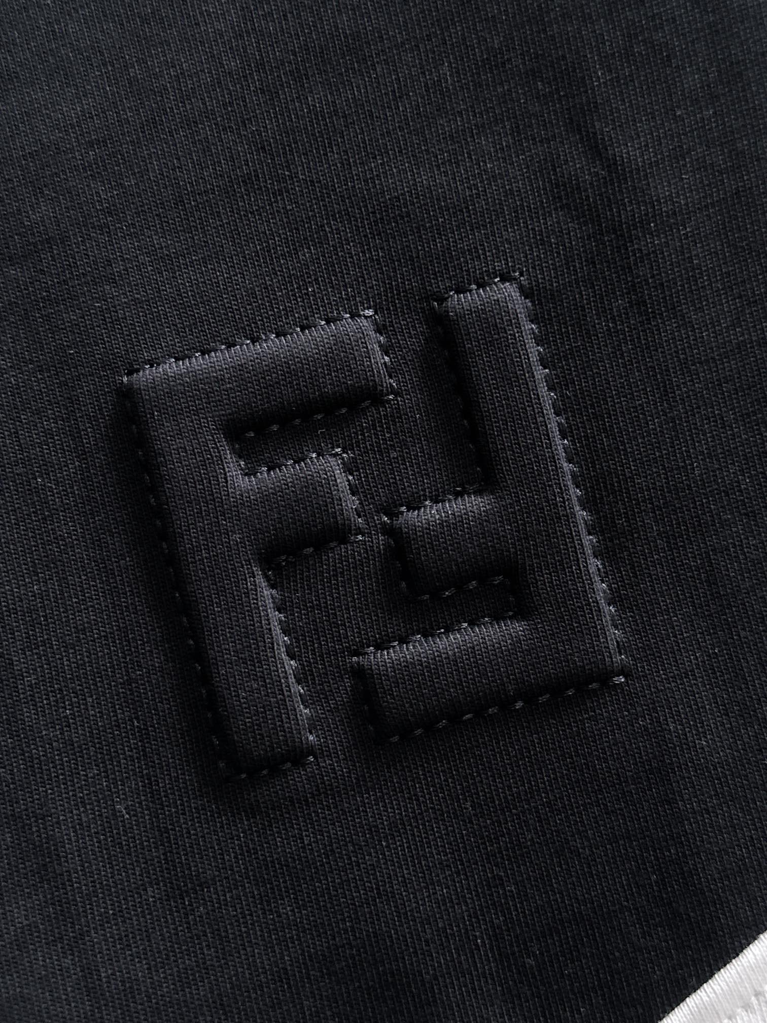 FENDI   [여성용]