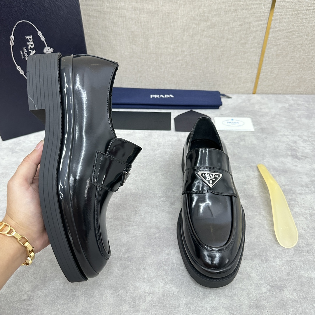 PRADA