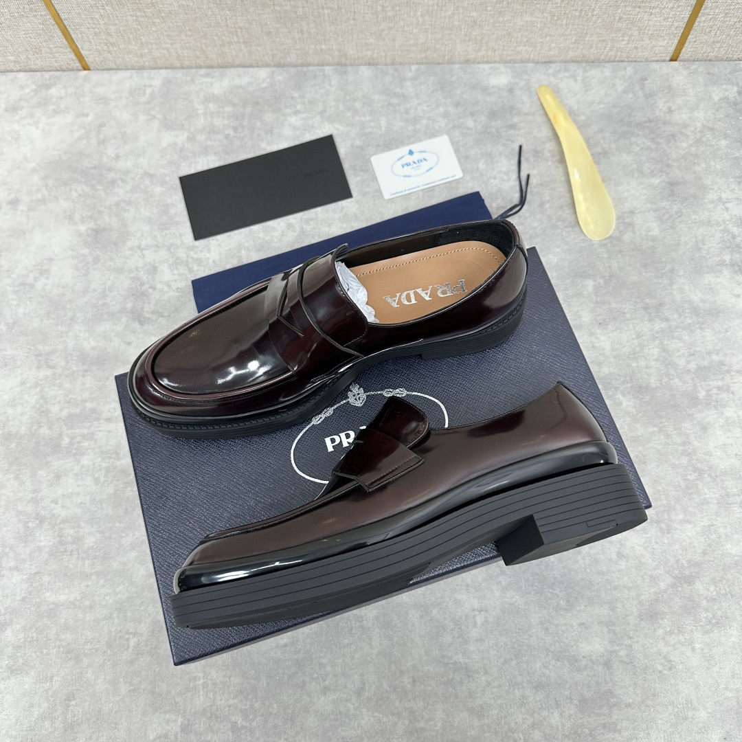 PRADA