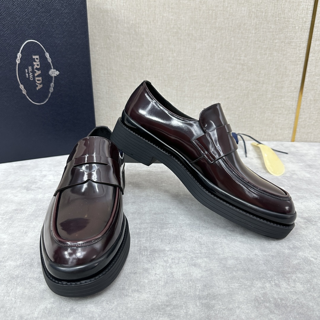 PRADA