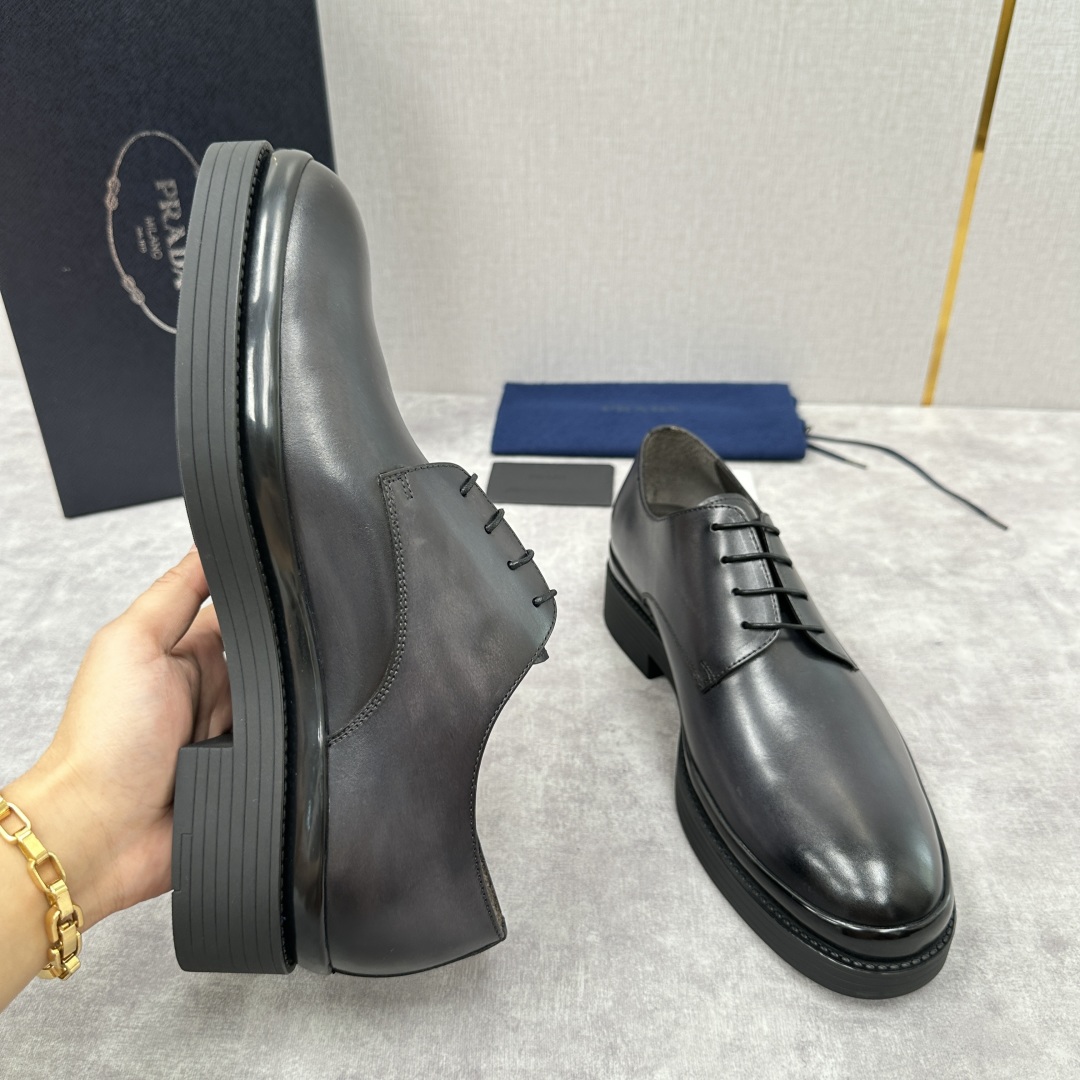 PRADA