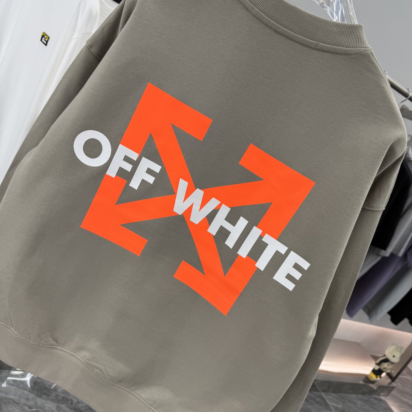 OFF WHITE  [남여공용]