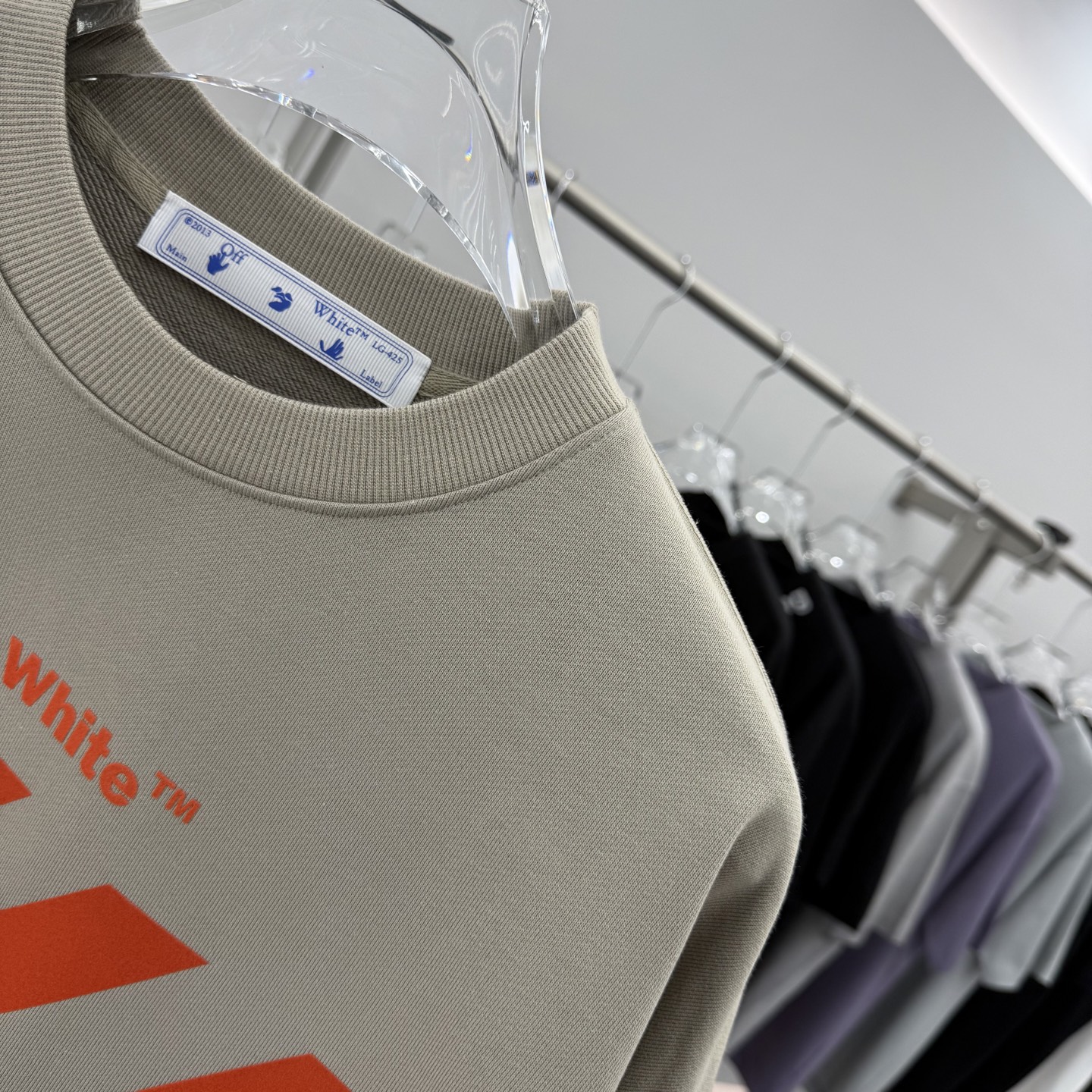 OFF WHITE  [남여공용]