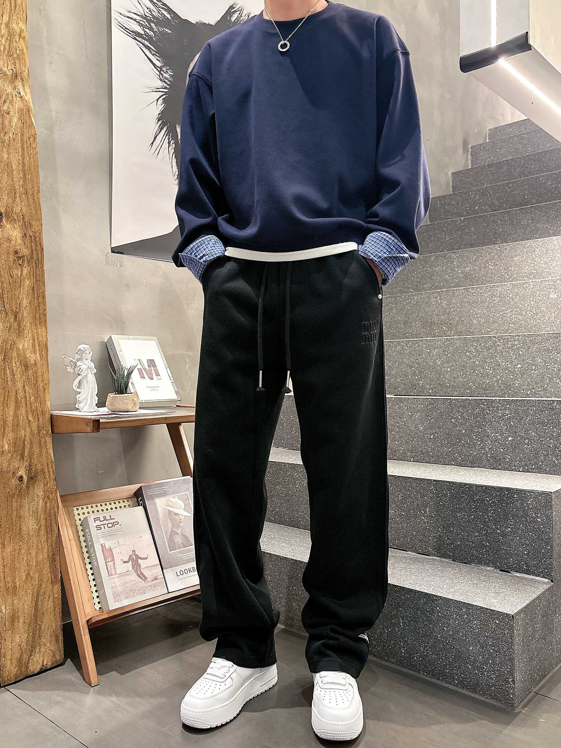 MIUMIU