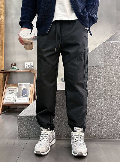 Y-3