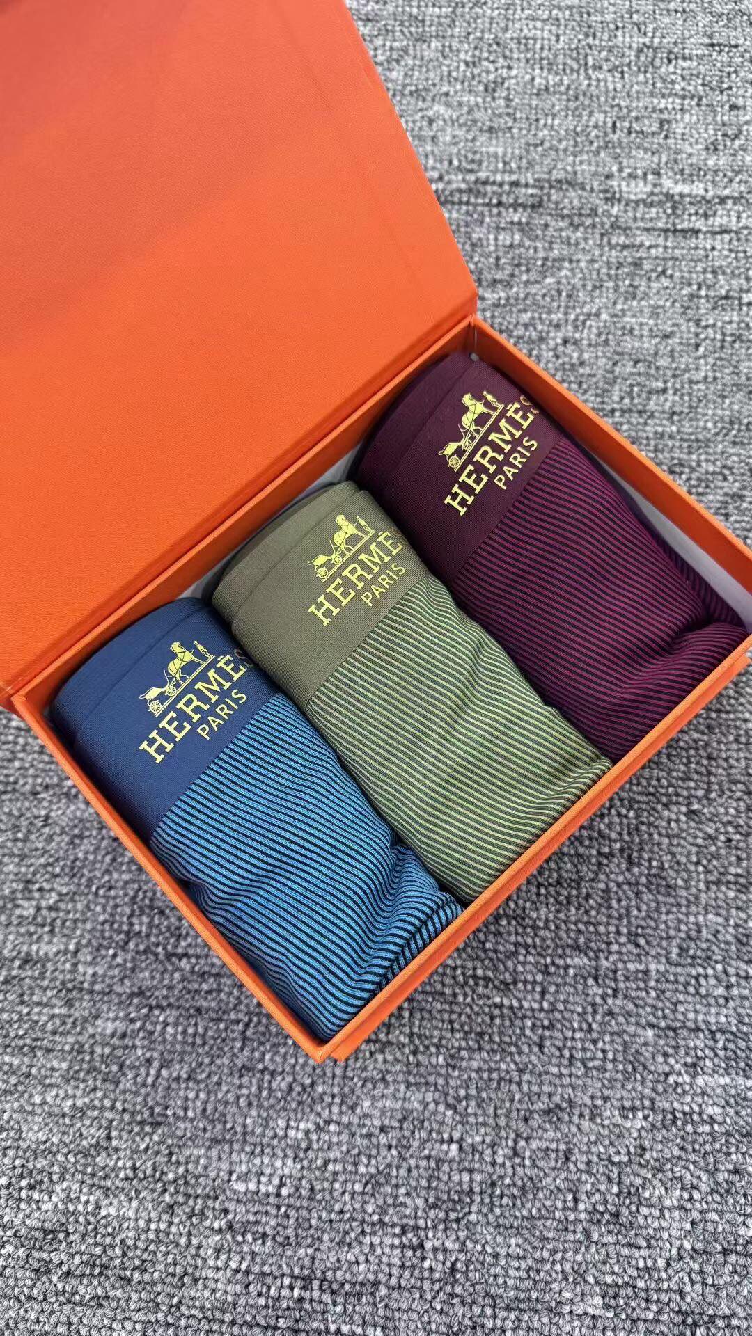 HERMES