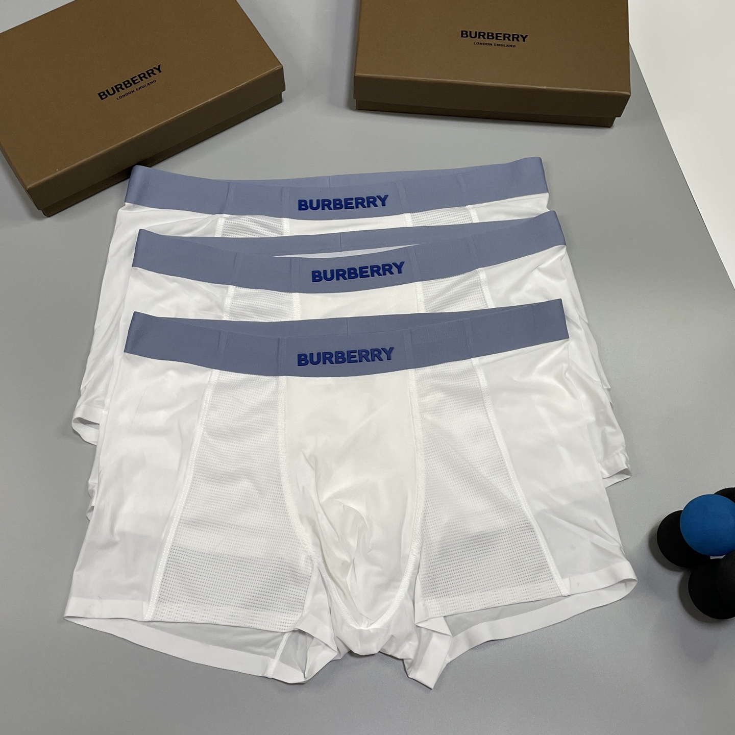 BURBERRY