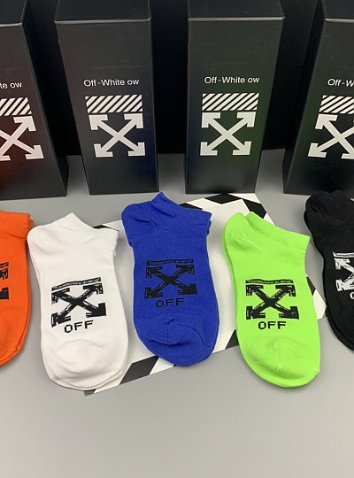 OFF-WHITE