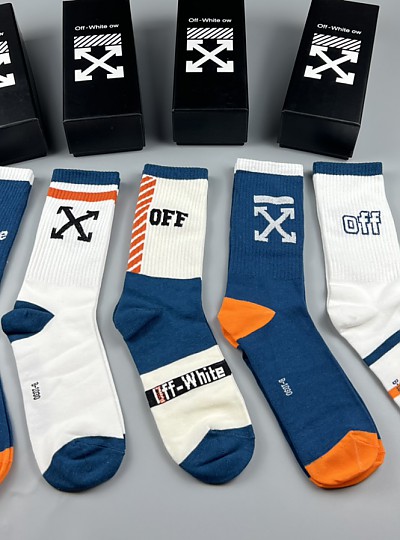 OFF-WHITE