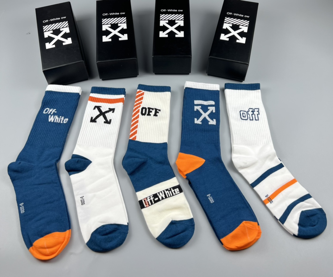 OFF-WHITE