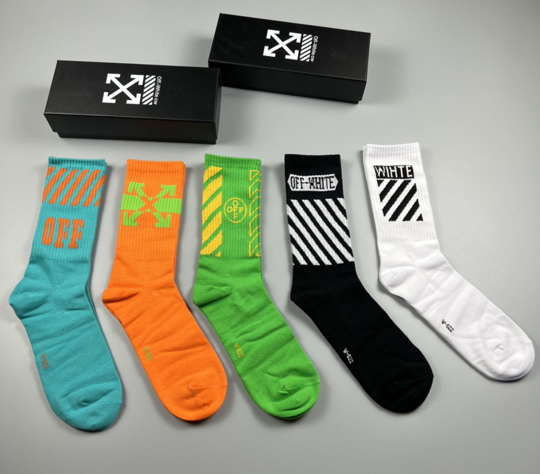 OFF-WHITE