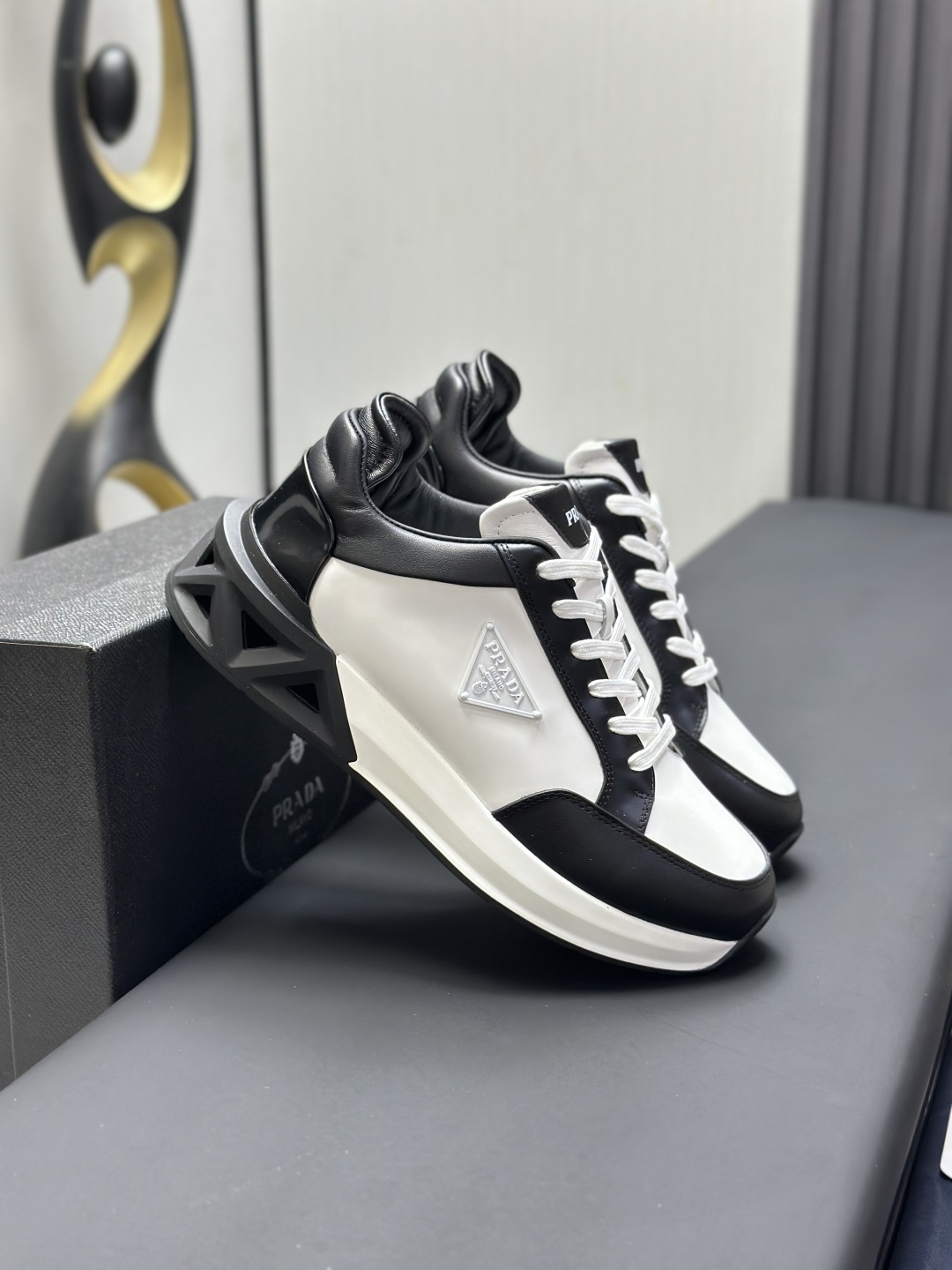 PRADA