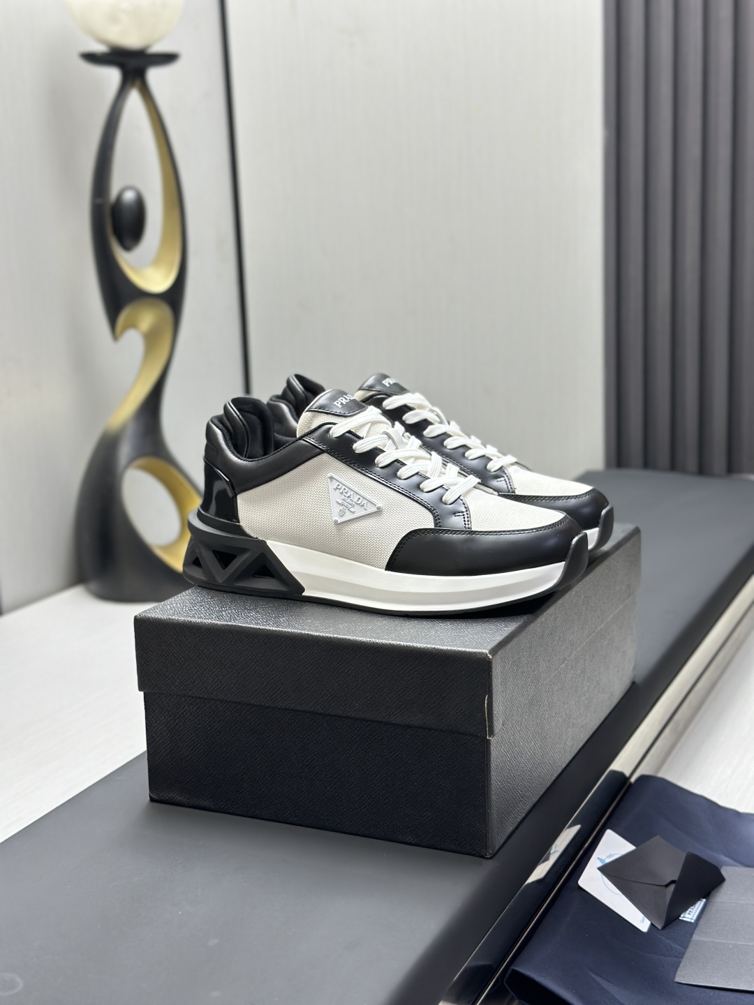 PRADA