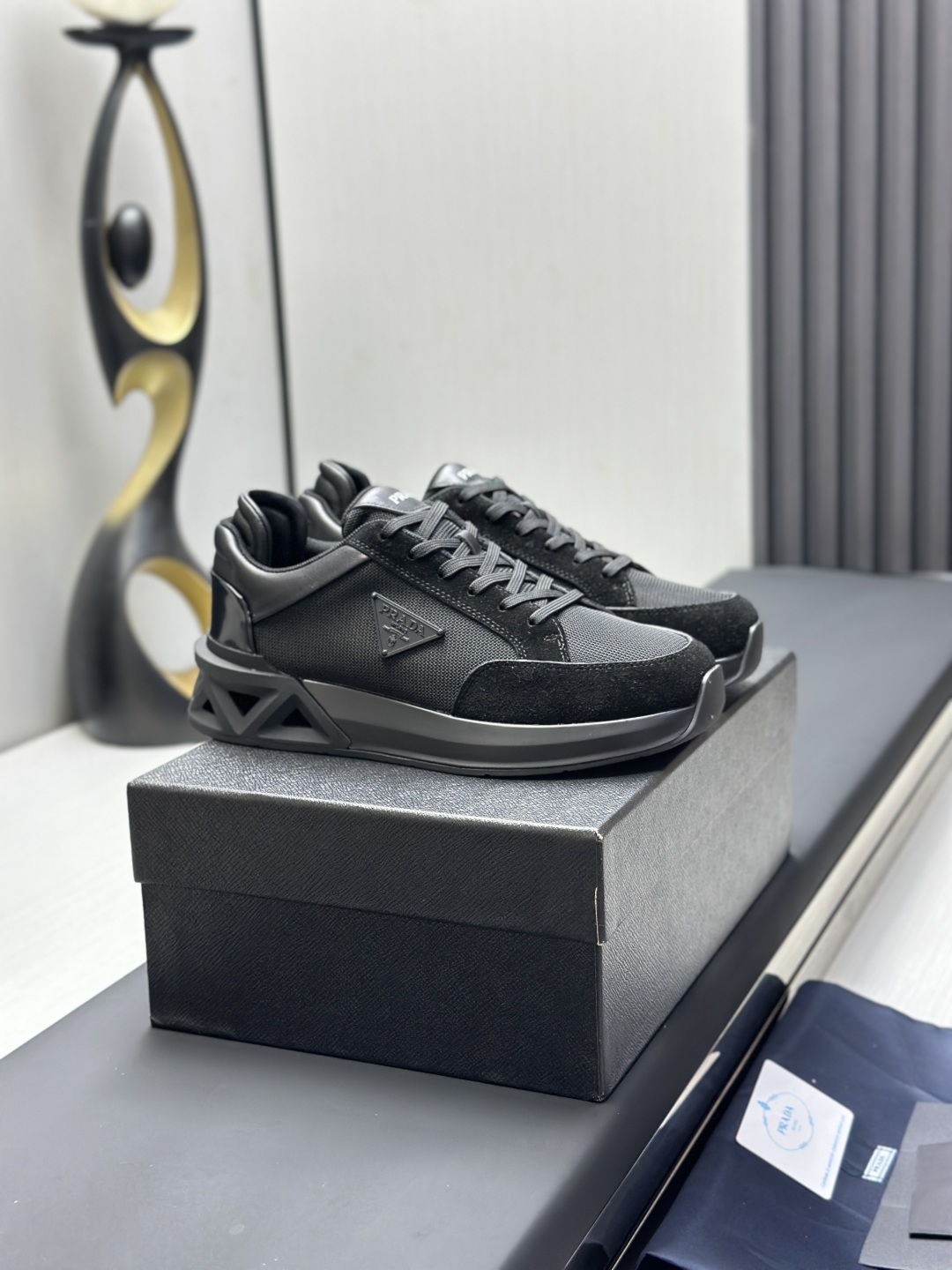 PRADA