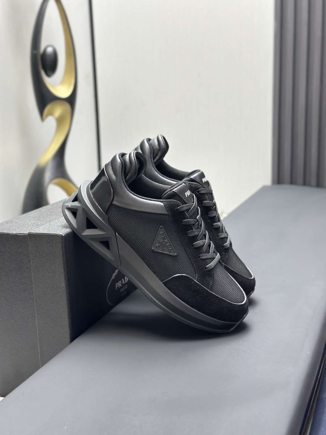 PRADA