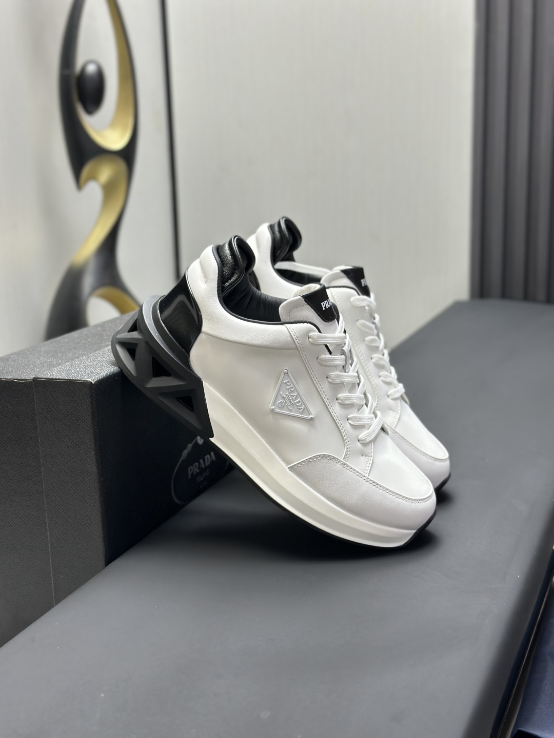 PRADA