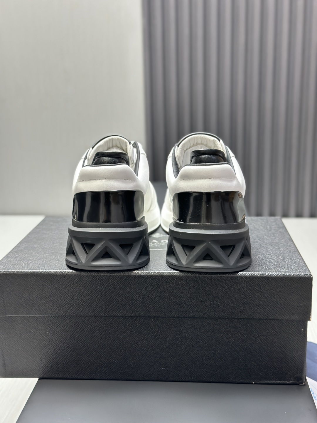 PRADA