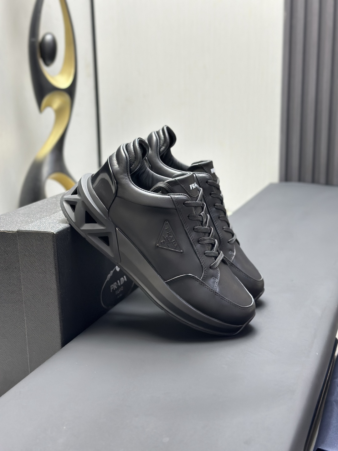 PRADA