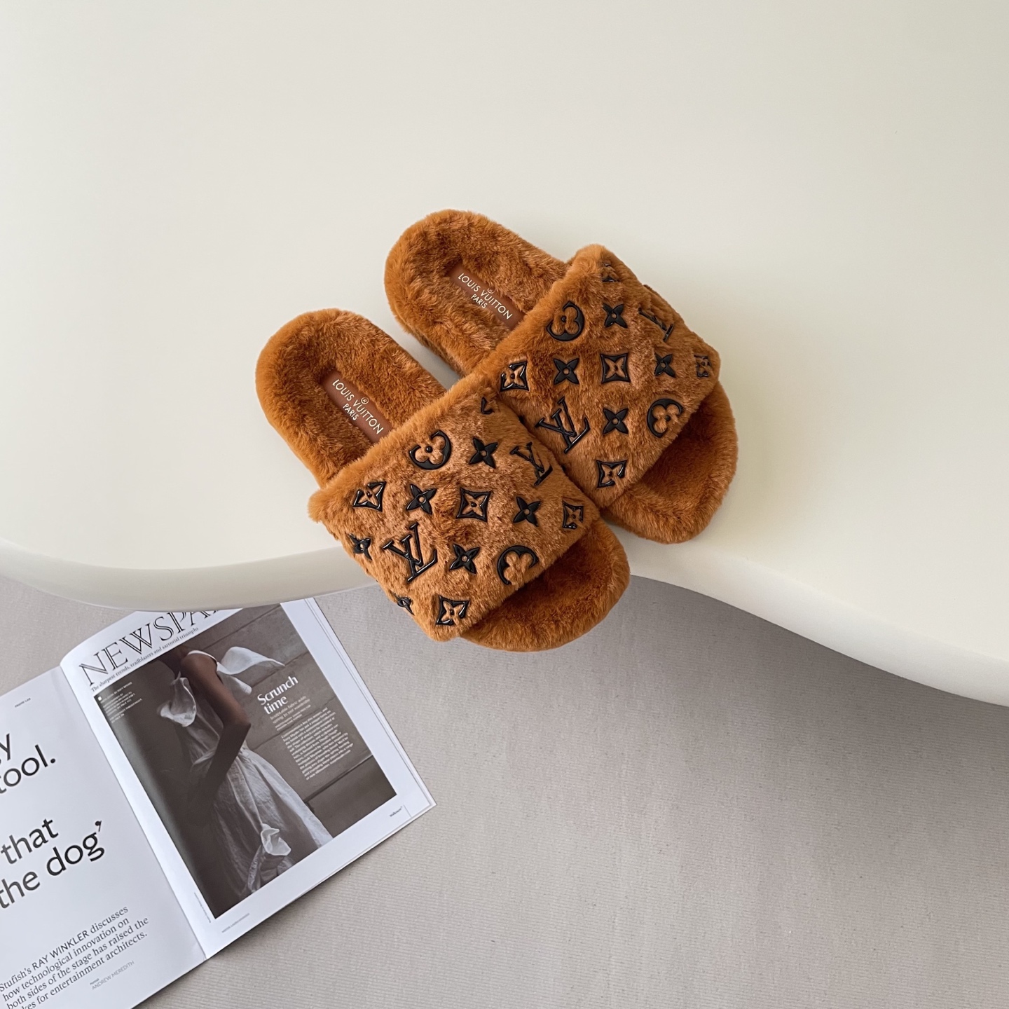 LOUIS VUITTON