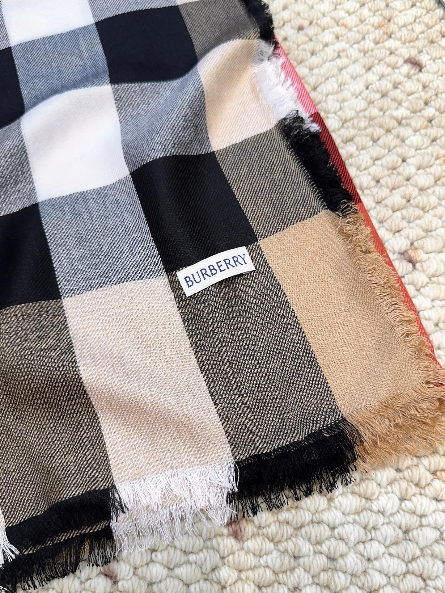 BURBERRY