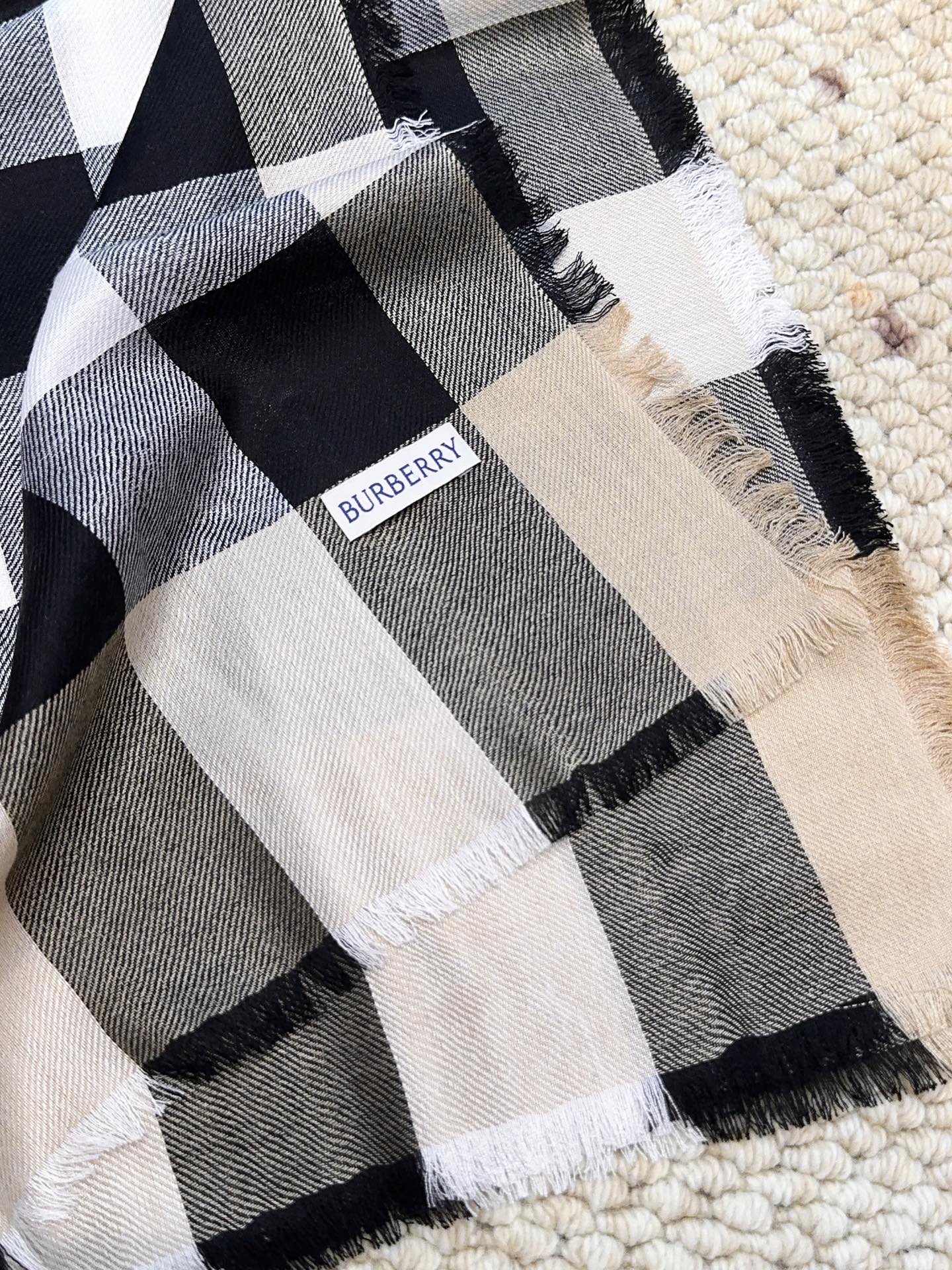 BURBERRY
