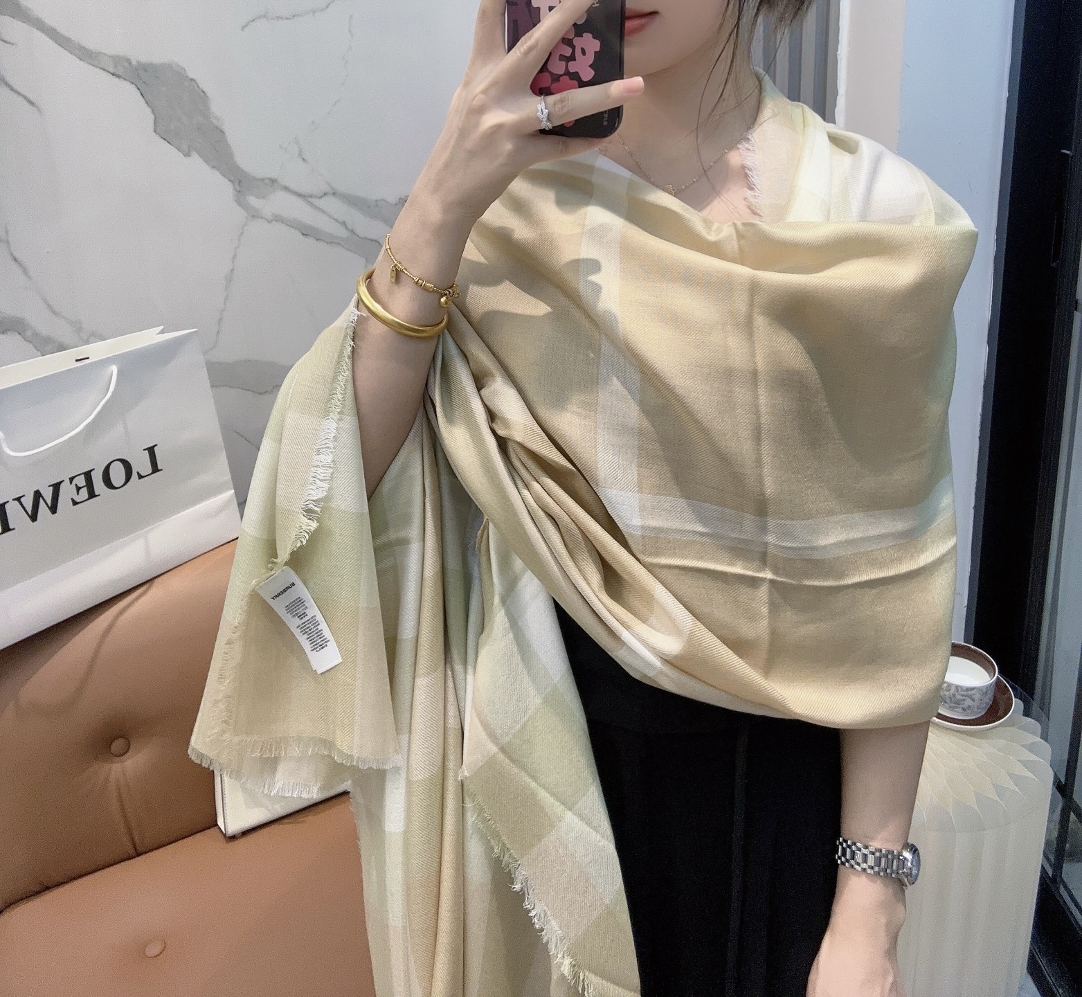 BURBERRY