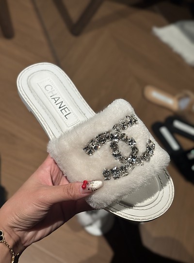 CHANEL
