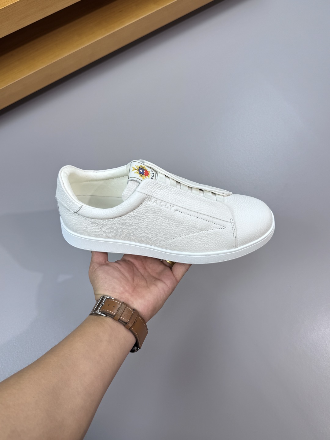 BALLY