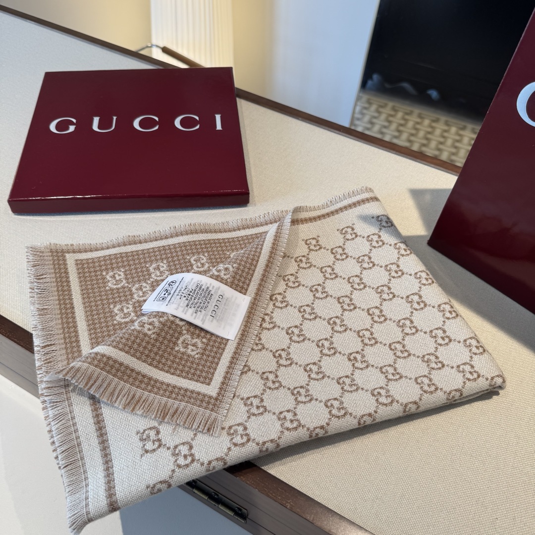 GUCCI