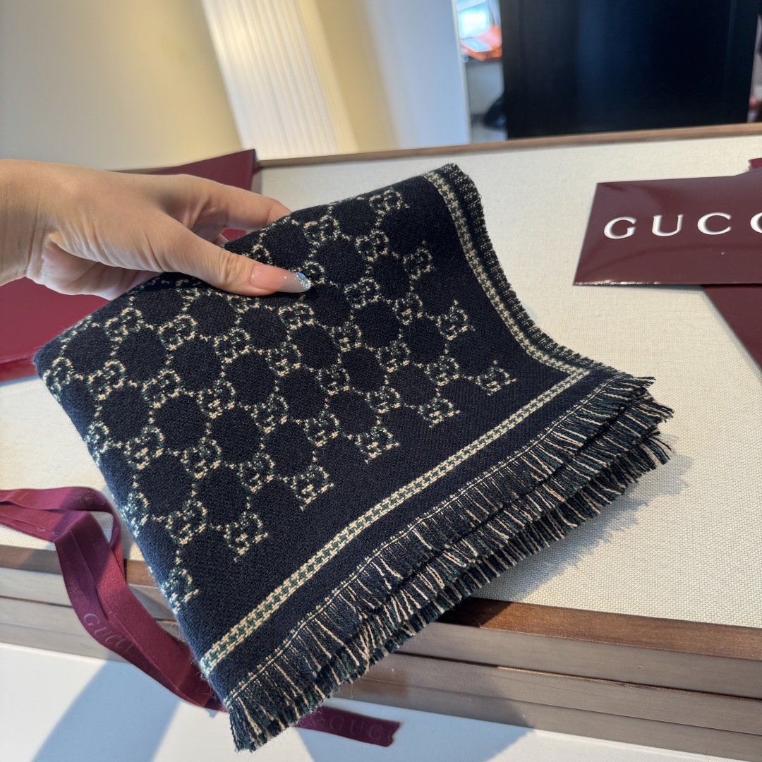 GUCCI