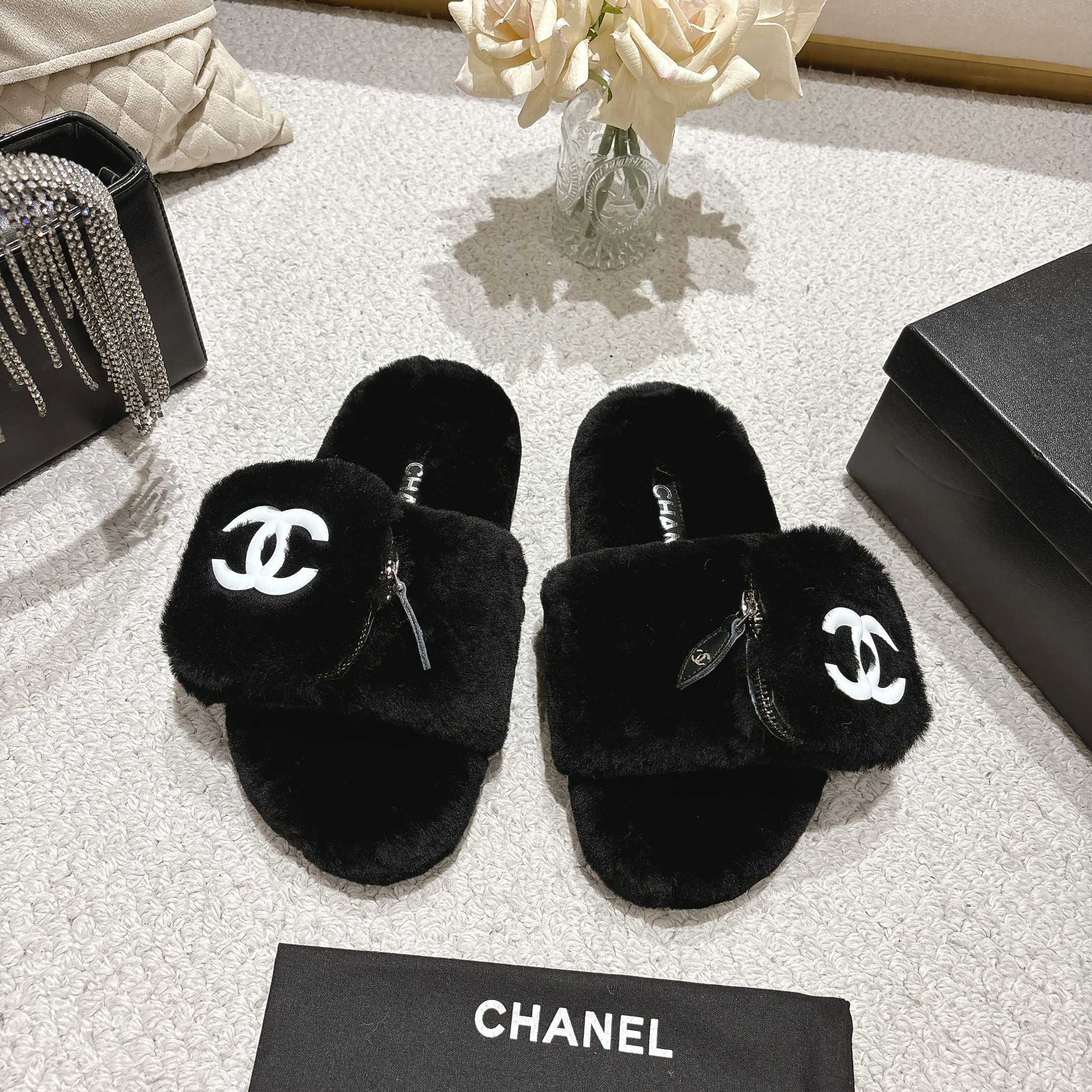 CHANEL