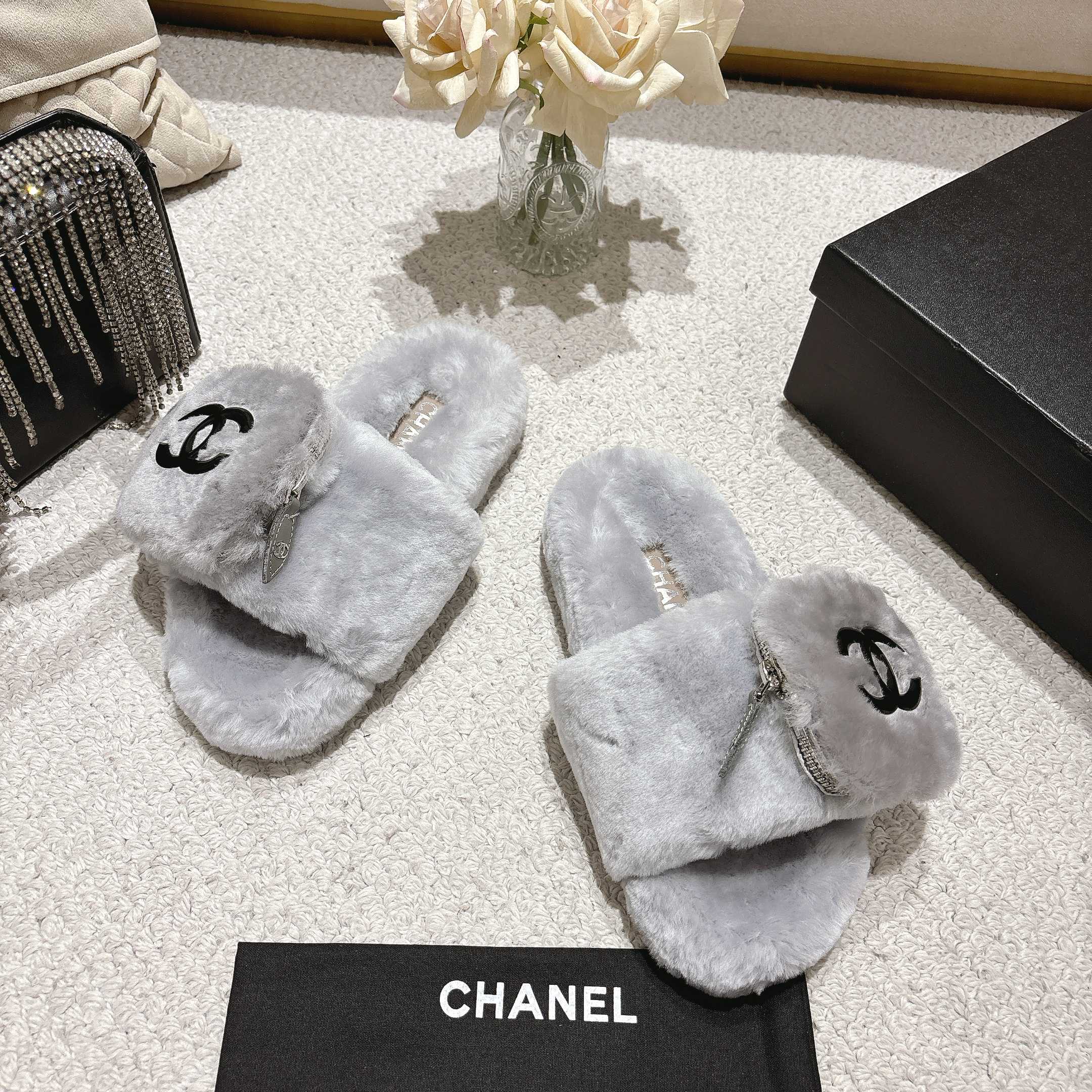 CHANEL