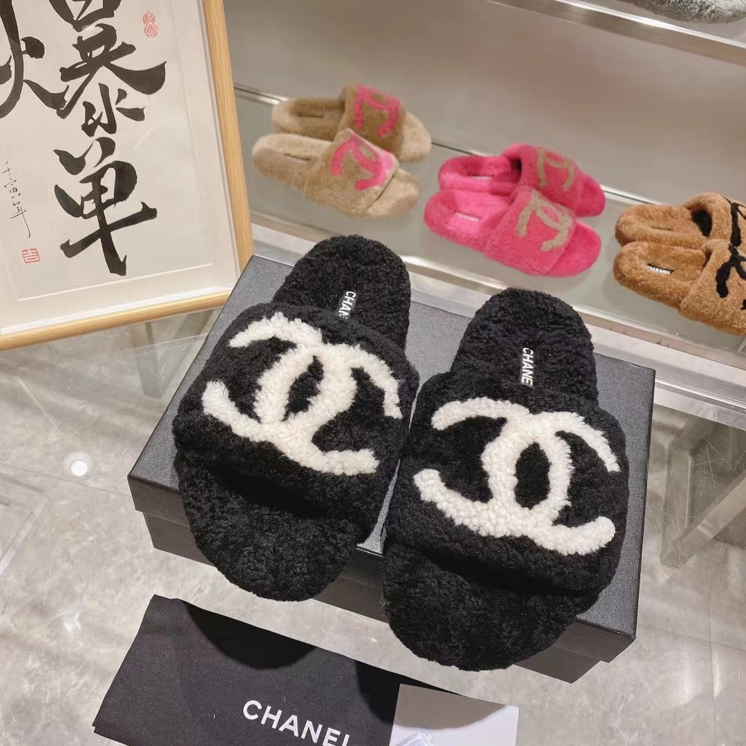 CHANEL