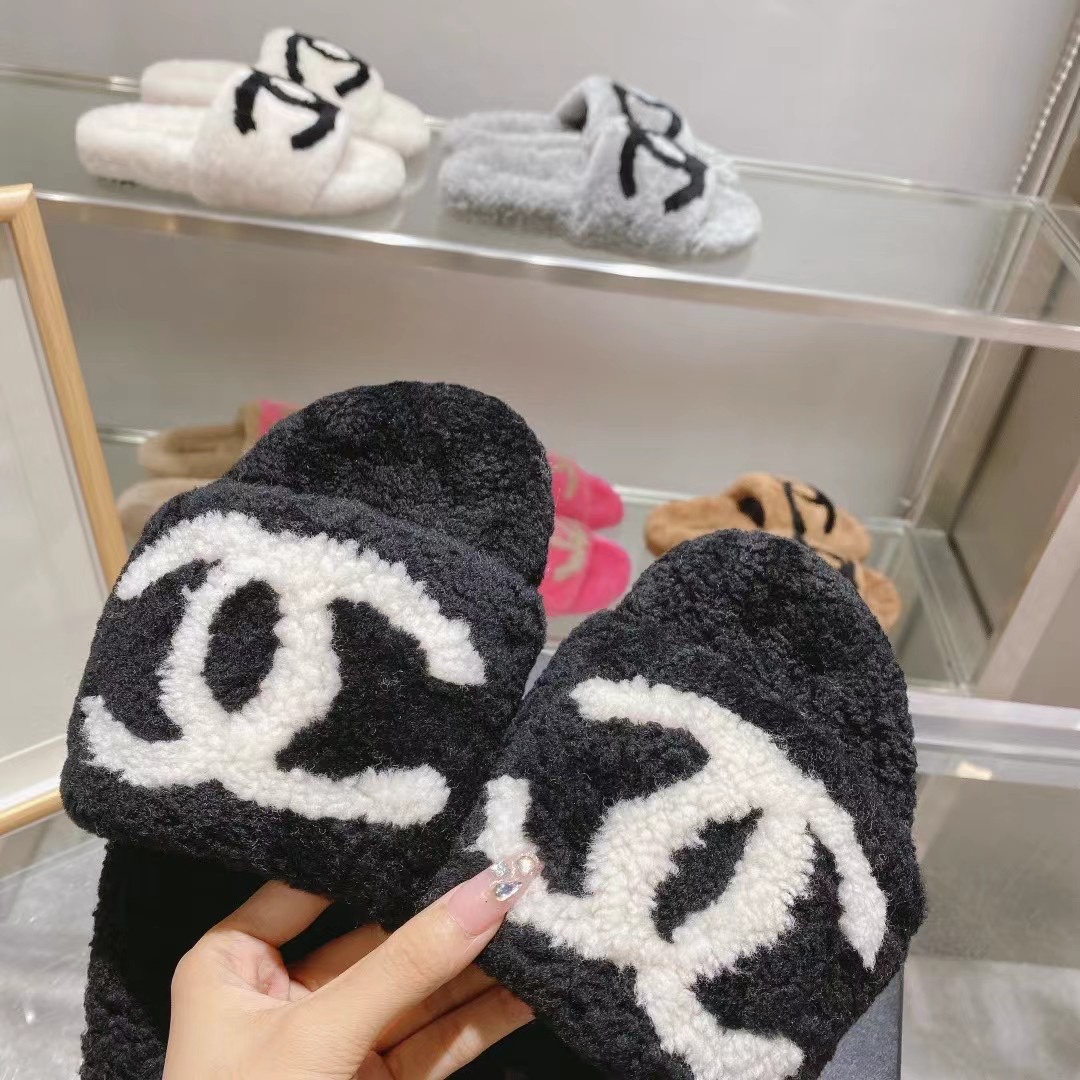 CHANEL
