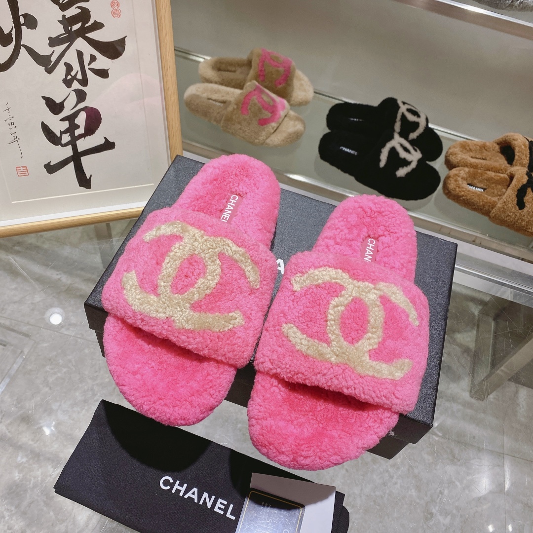 CHANEL