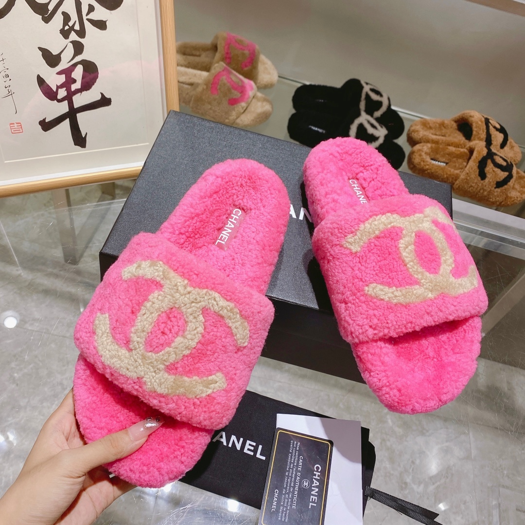 CHANEL
