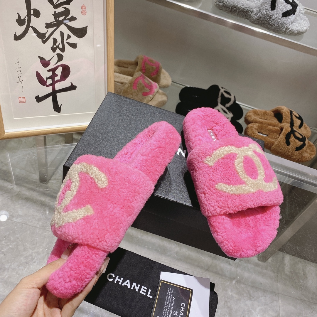 CHANEL