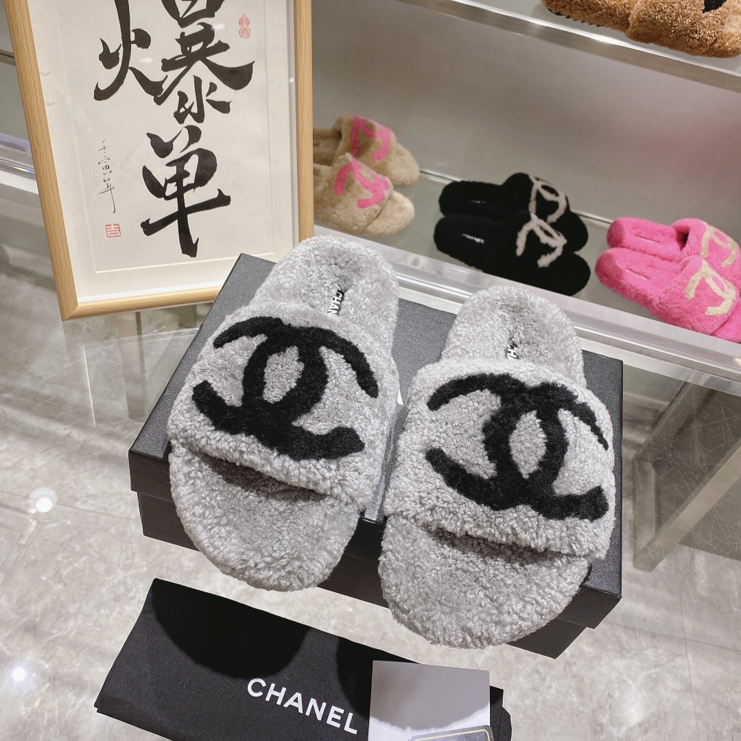 CHANEL