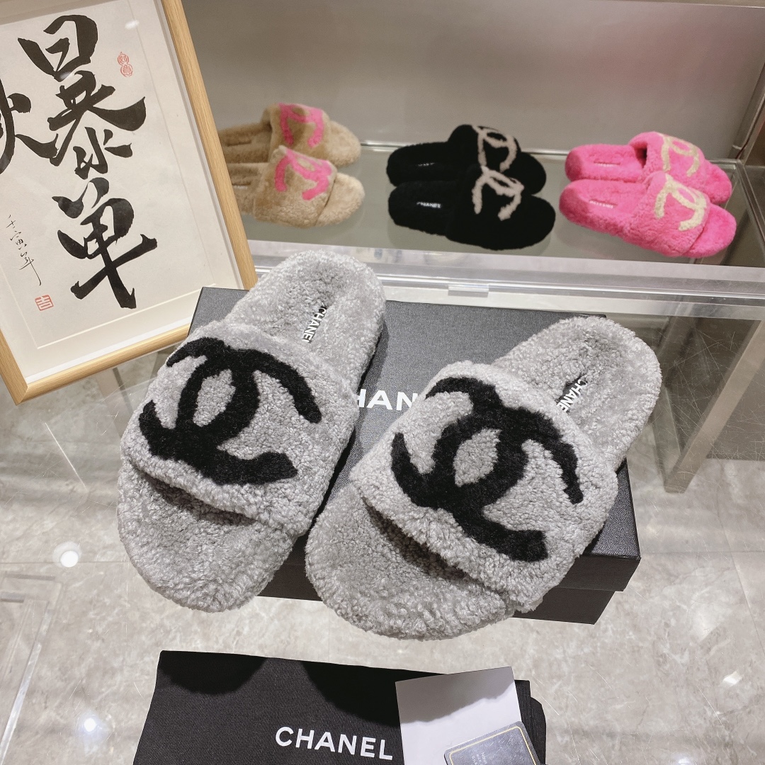 CHANEL