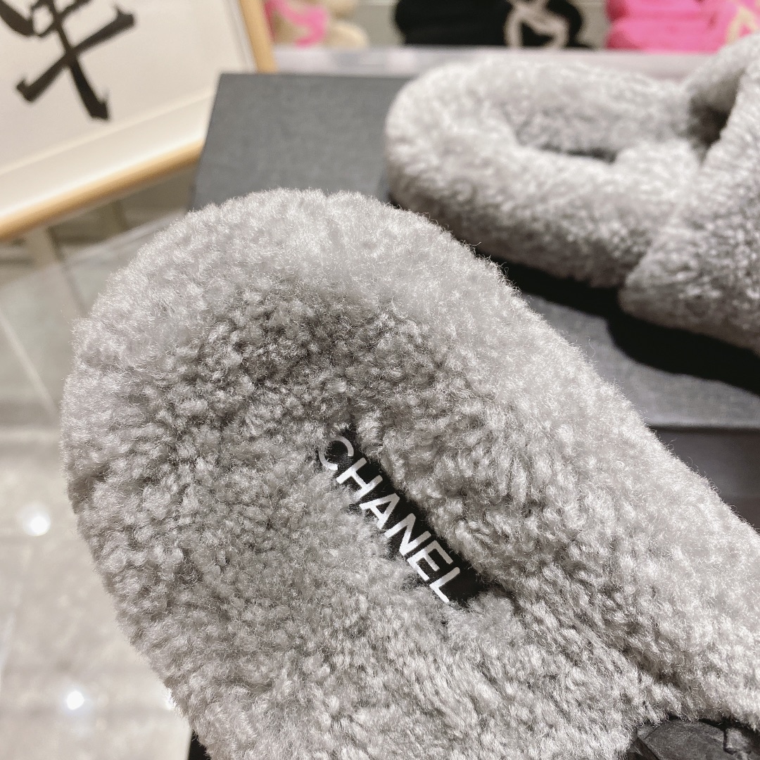 CHANEL