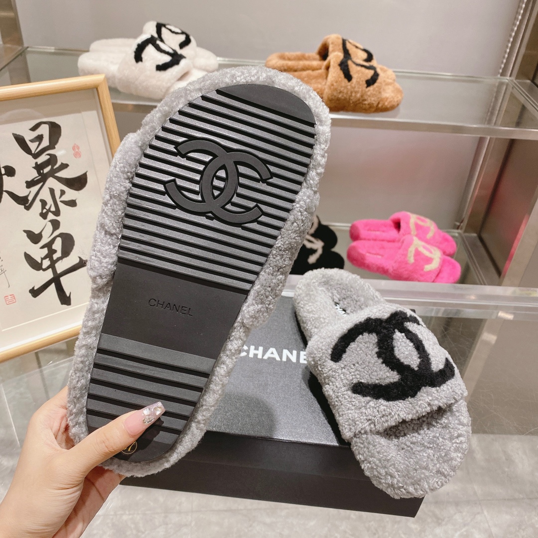 CHANEL