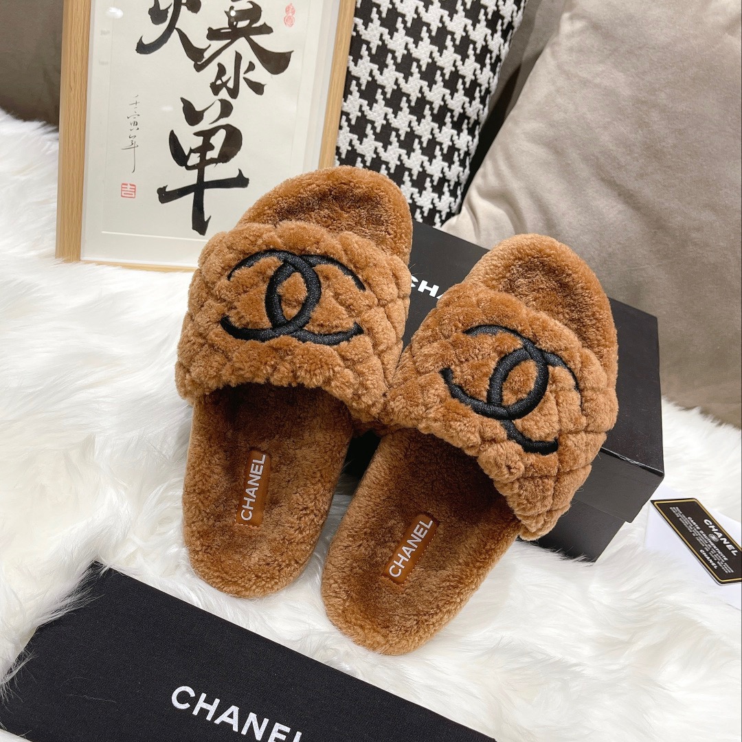 CHANEL