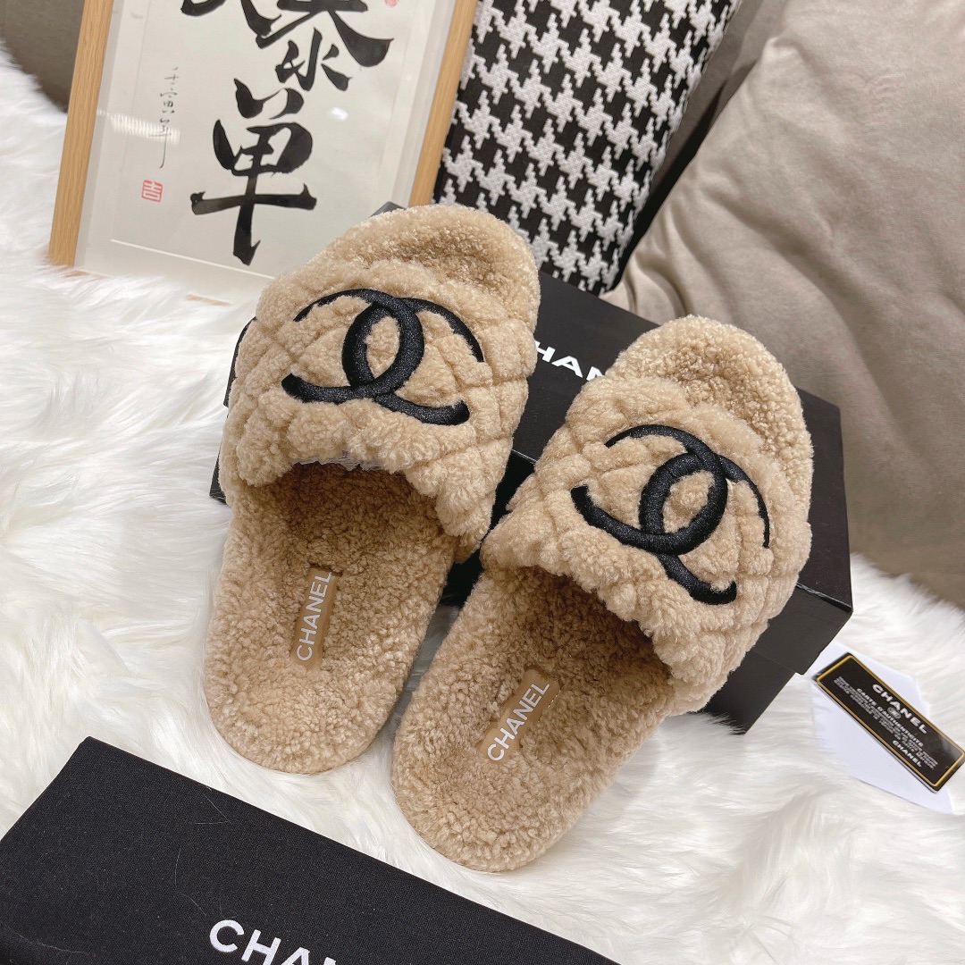 CHANEL